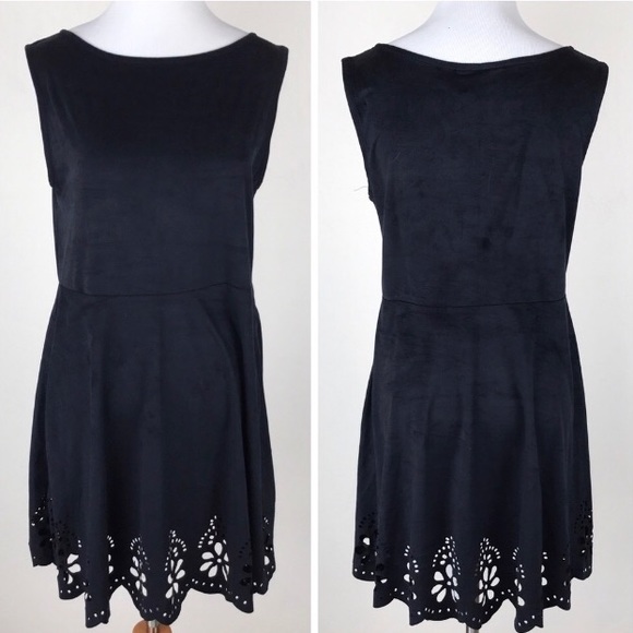 Solddd Outtt - Picture 3 of 4